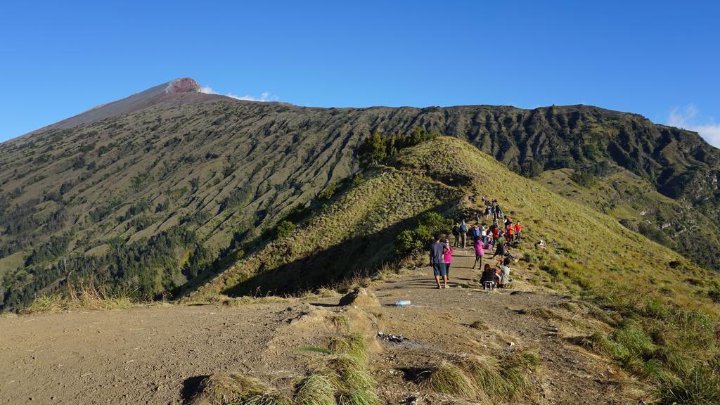 Rinjani Trails Hotel Сенару Екстериор снимка